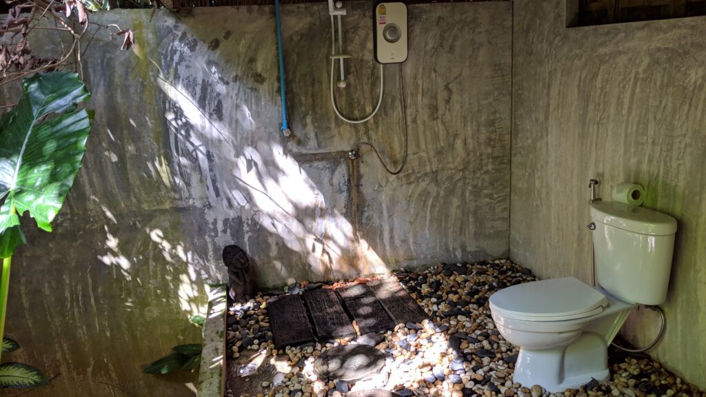 Bungalow outdoor bathroom