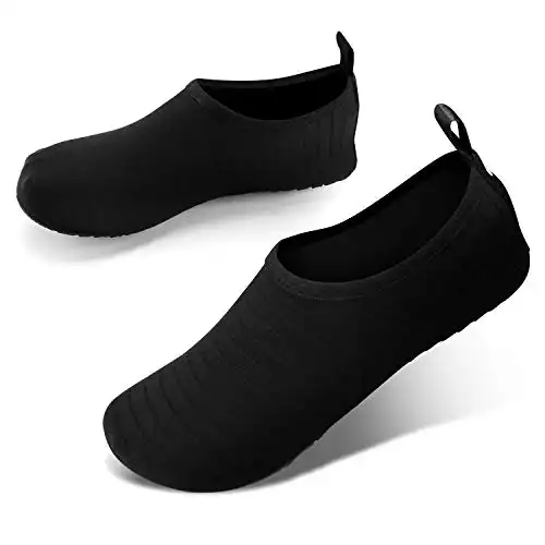 Aqua shoes / Wet socks